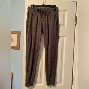 CHAMPION women’s dark gray joggers size: small